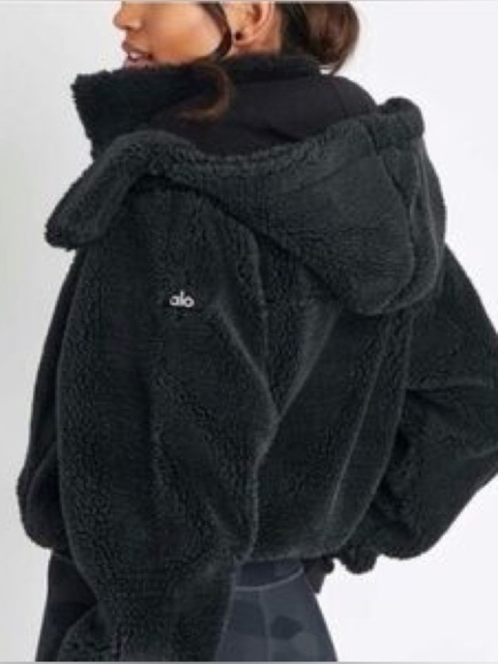 ALO Foxy Sherpa Jacket - Picture 5 of 5